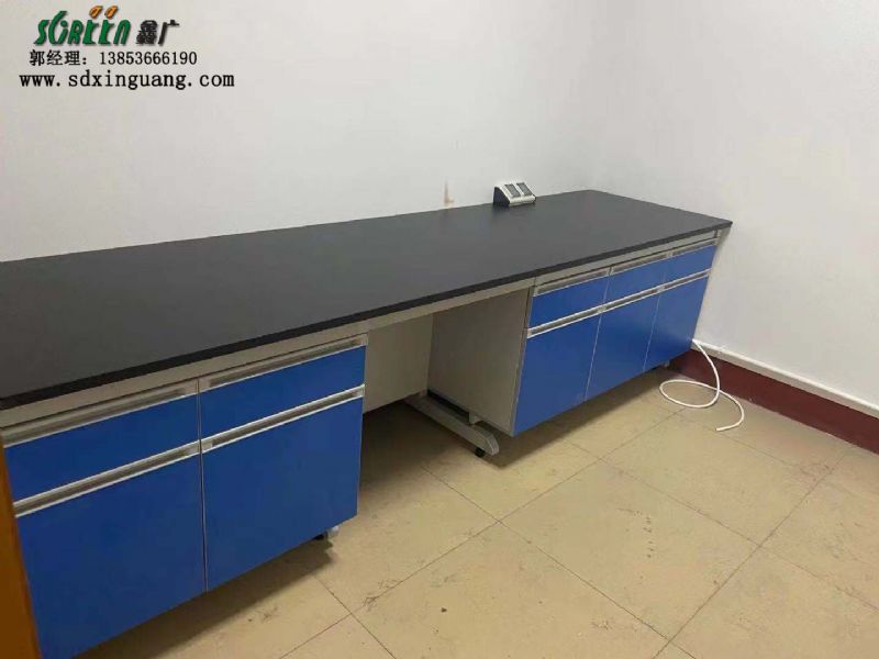 潍坊固堤工业园实验室家具安装现场